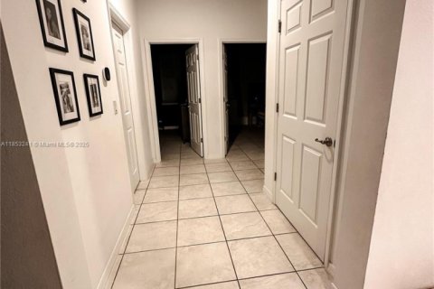 House in Ocala, Florida 3 bedrooms, 174.56 sq.m. № 1880402 - photo 12