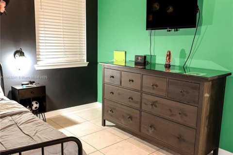 House in Ocala, Florida 3 bedrooms, 174.56 sq.m. № 1880402 - photo 20