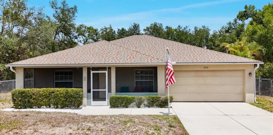 Villa ou maison à Port Charlotte, Floride 3 chambres, 157.28 m2 № 1784556