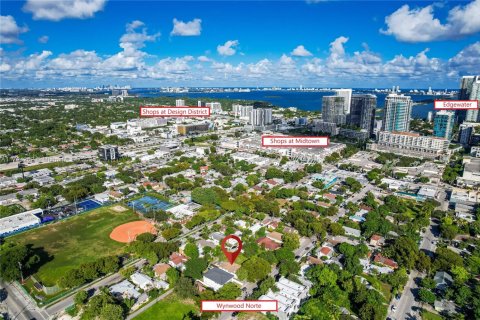 Land in Miami, Florida № 1863912 - photo 2
