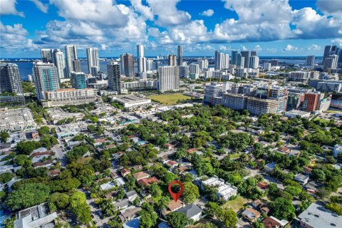 Land in Miami, Florida № 1863912 - photo 18