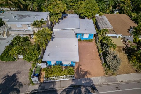 Commercial property in Fort Lauderdale, Florida 225.1 sq.m. № 2154752 - photo 30