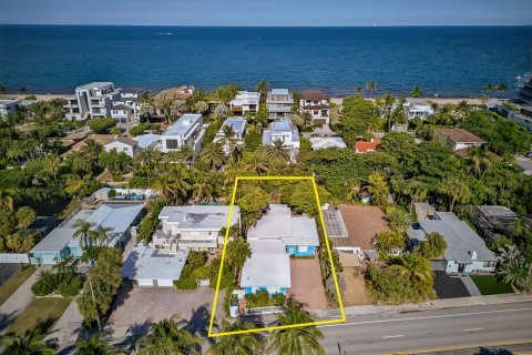 Commercial property in Fort Lauderdale, Florida 225.1 sq.m. № 2154752