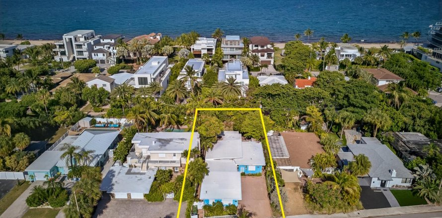 Commercial property in Fort Lauderdale, Florida 225.1 sq.m. № 2154752