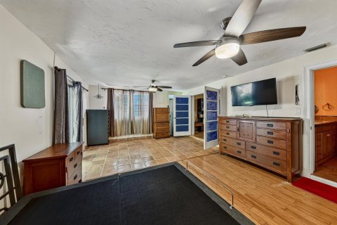 Commercial property in Fort Lauderdale, Florida 225.1 sq.m. № 2154752 - photo 8