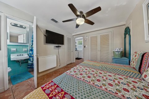 Commercial property in Fort Lauderdale, Florida 225.1 sq.m. № 2154752 - photo 22