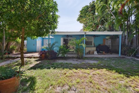 Commercial property in Fort Lauderdale, Florida 225.1 sq.m. № 2154752 - photo 25