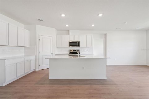 Villa ou maison à vendre à Ormond Beach, Floride: 4 chambres, 217.02 m2 № 2433484 - photo 13