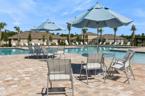 Villa ou maison à vendre à Ormond Beach, Floride: 4 chambres, 217.02 m2 № 2433484 - photo 28