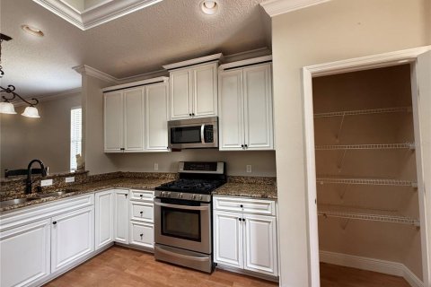 Купить виллу или дом в Лейк-Сити, Флорида 8 комнат, 214.7м2, № 1578875 - фото 12