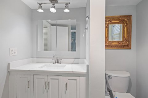Copropriété à louer à Lake Worth, Floride: 2 chambres, 101.26 m2 № 2431323 - photo 14