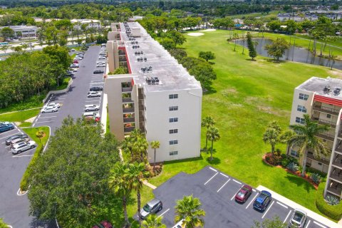 Copropriété à louer à Lake Worth, Floride: 2 chambres, 101.26 m2 № 2431323 - photo 28