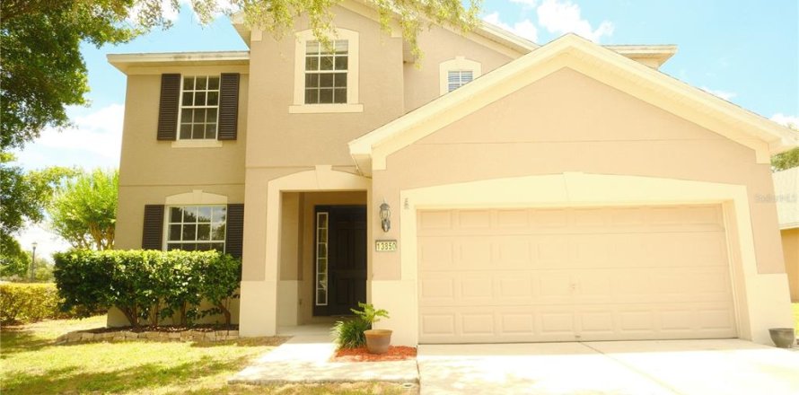 Casa en Hudson, Florida 4 dormitorios, 227.61 m2 № 2205287