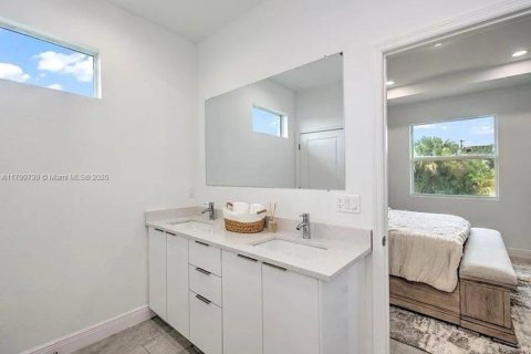 Casa en venta en LaBelle, Florida, 3 dormitorios, 139.82 m2 № 1676783 - foto 9