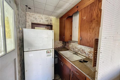 Propiedad comercial en venta en De Leon Springs, Florida, 155.52 m2 № 1010357 - foto 7
