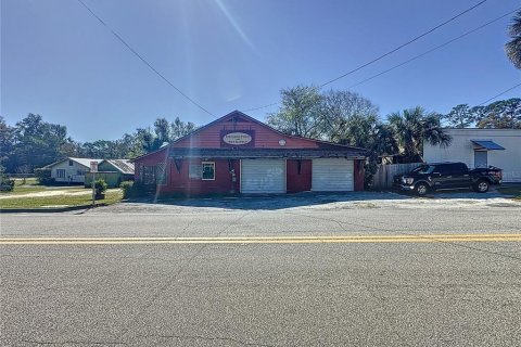 Propiedad comercial en venta en De Leon Springs, Florida, 155.52 m2 № 1010357 - foto 1