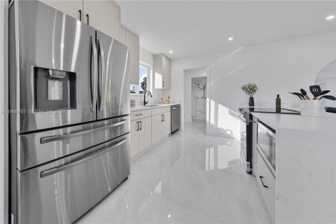 Villa ou maison à vendre à Homestead, Floride: 4 chambres, 148.83 m2 № 2031988 - photo 13