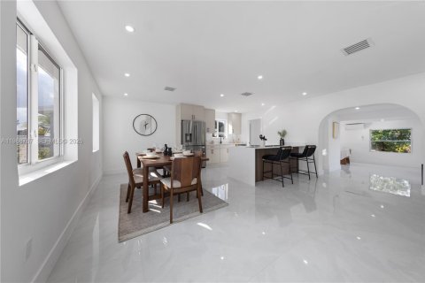 Villa ou maison à vendre à Homestead, Floride: 4 chambres, 148.83 m2 № 2031988 - photo 4