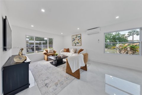 Villa ou maison à vendre à Homestead, Floride: 4 chambres, 148.83 m2 № 2031988 - photo 15