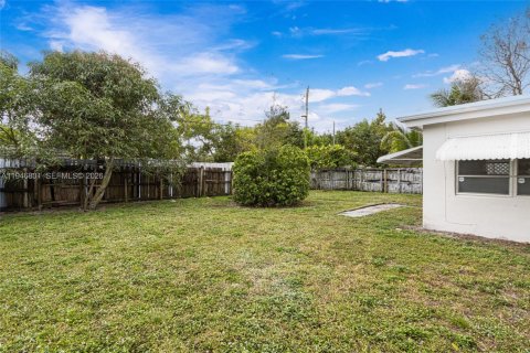 Купить виллу или дом в Мирамар, Флорида 2 спальни, 87.61м2, № 2003470 - фото 7