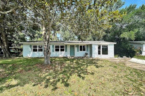 House in Mary Esther, Florida 4 bedrooms, 129.13 sq.m. № 589952 - photo 1