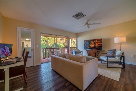 Copropriété à vendre à Tampa, Floride: 1 chambre, 63.36 m2 № 1900530 - photo 8