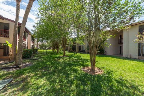 Copropriété à vendre à Tampa, Floride: 1 chambre, 63.36 m2 № 1900530 - photo 4
