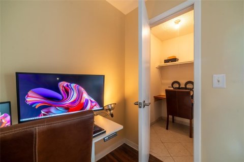 Copropriété à vendre à Tampa, Floride: 1 chambre, 63.36 m2 № 1900530 - photo 17