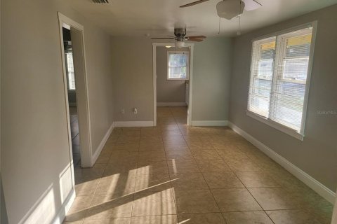House in Venice, Florida 2 bedrooms, 76.27 sq.m. № 1841834 - photo 3