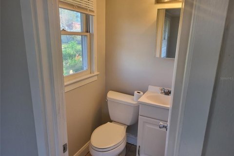 House in Venice, Florida 2 bedrooms, 76.27 sq.m. № 1841834 - photo 6