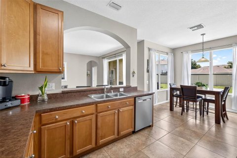 Villa ou maison à vendre à Land O' Lakes, Floride: 5 chambres, 316.98 m2 № 1805427 - photo 22