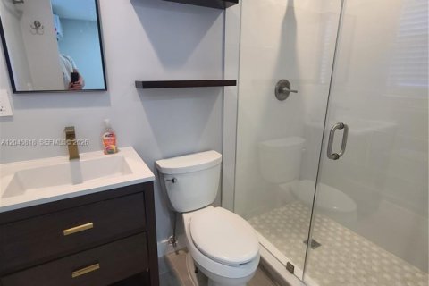 Villa ou maison à louer à Hollywood, Floride: 1 chambre, 553.05 m2 № 2265739 - photo 3
