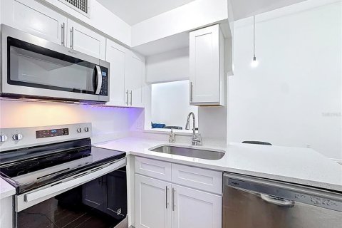 Copropriété à louer à Orlando, Floride: 1 chambre, 62.71 m2 № 2415043 - photo 24