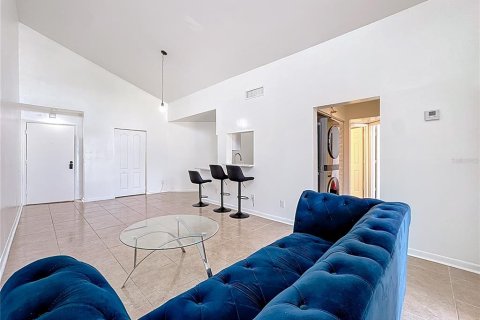 Copropriété à louer à Orlando, Floride: 1 chambre, 62.71 m2 № 2415043 - photo 13