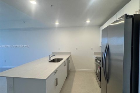 Touwnhouse à louer à Miami, Floride: 3 chambres № 2029423 - photo 25