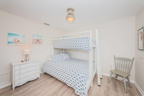Adosado en alquiler en Saint Petersburg, Florida, 3 dormitorios, 122.63 m2 № 2143714 - foto 18