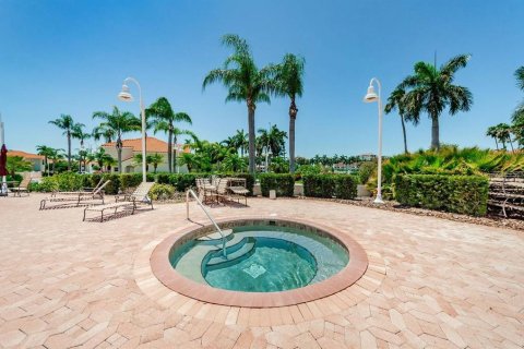 Adosado en alquiler en Saint Petersburg, Florida, 3 dormitorios, 122.63 m2 № 2143714 - foto 15