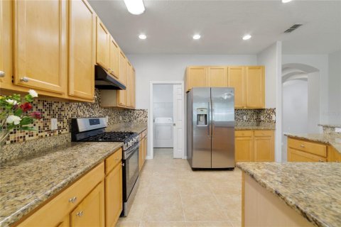 House in Windermere, Florida 4 bedrooms, 225.57 sq.m. № 1781019 - photo 20
