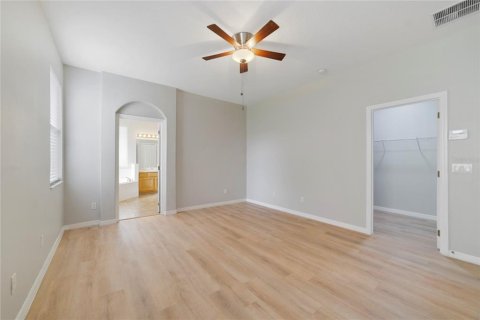 House in Windermere, Florida 4 bedrooms, 225.57 sq.m. № 1781019 - photo 12