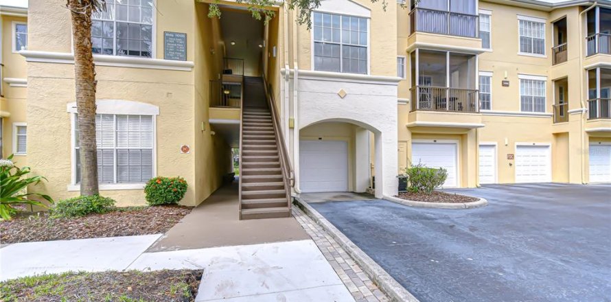 Condominio en Tampa, Florida, 2 dormitorios № 1837535