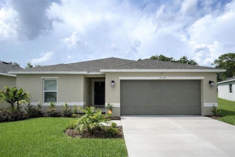House in Lakeland, Florida 4 bedrooms, 184.23 sq.m. № 2107578