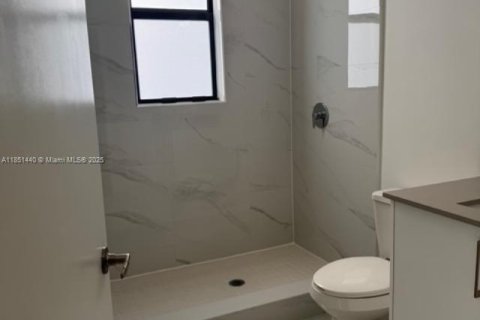 Casa en venta en Florida City, Florida, 4 dormitorios № 2037222 - foto 17