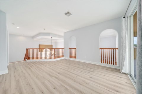 House in Davenport, Florida 5 bedrooms, 374.77 sq.m. № 1761974 - photo 29