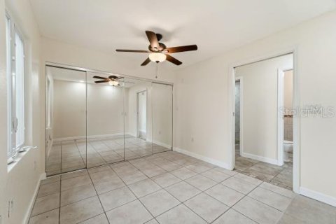 Villa ou maison à vendre à Port Charlotte, Floride: 3 chambres, 97.36 m2 № 2214640 - photo 8