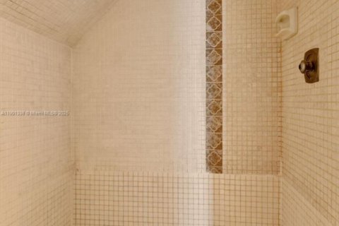 House in Greenacres, Florida 3 bedrooms, 105.91 sq.m. № 1951424 - photo 26