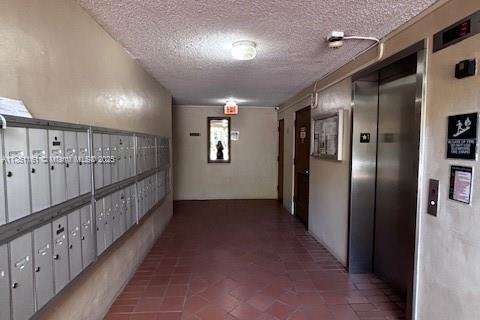 Condo in Miami, Florida, 1 bedroom  № 1854792 - photo 11