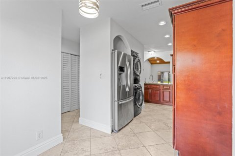 Купить виллу или дом в Санрайз, Флорида 2 спальни, 112.13м2, № 1963488 - фото 12