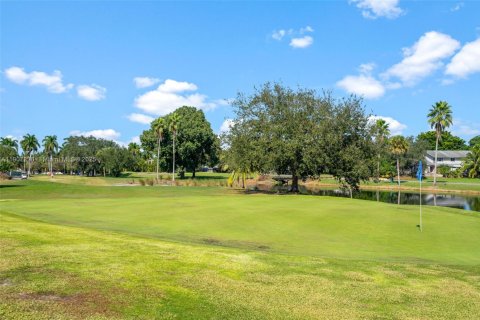 Купить виллу или дом в Санрайз, Флорида 2 спальни, 112.13м2, № 1963488 - фото 30