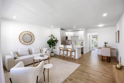 Condo in Boynton Beach, Florida, 1 bedroom № 2250534