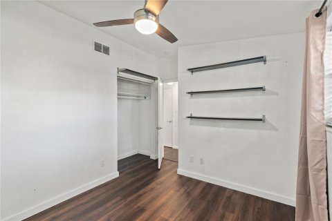 Casa en alquiler en Tampa, Florida, 3 dormitorios, 137.03 m2 № 1826625 - foto 15